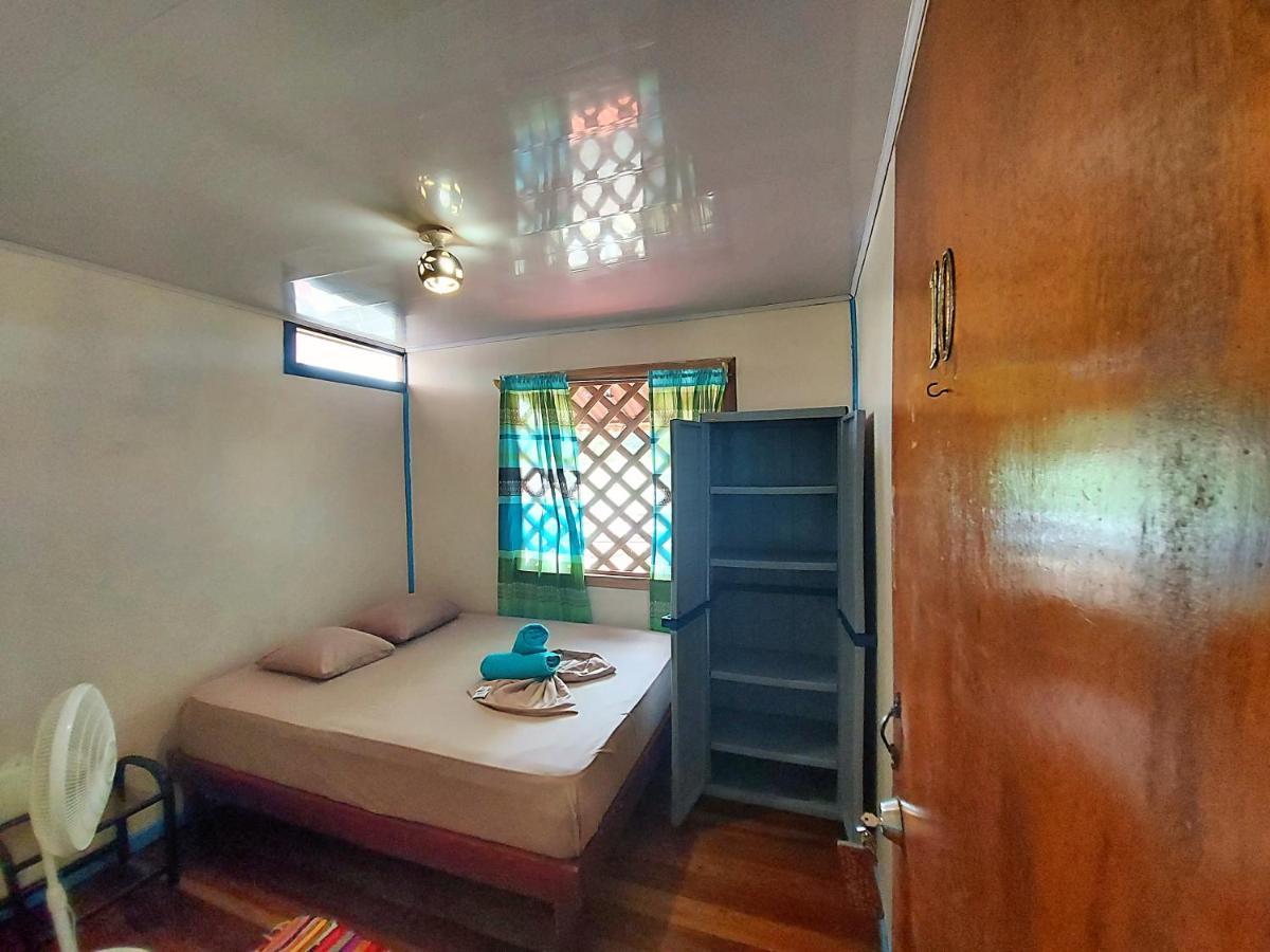 Cabinas Tortuguero Esterno foto