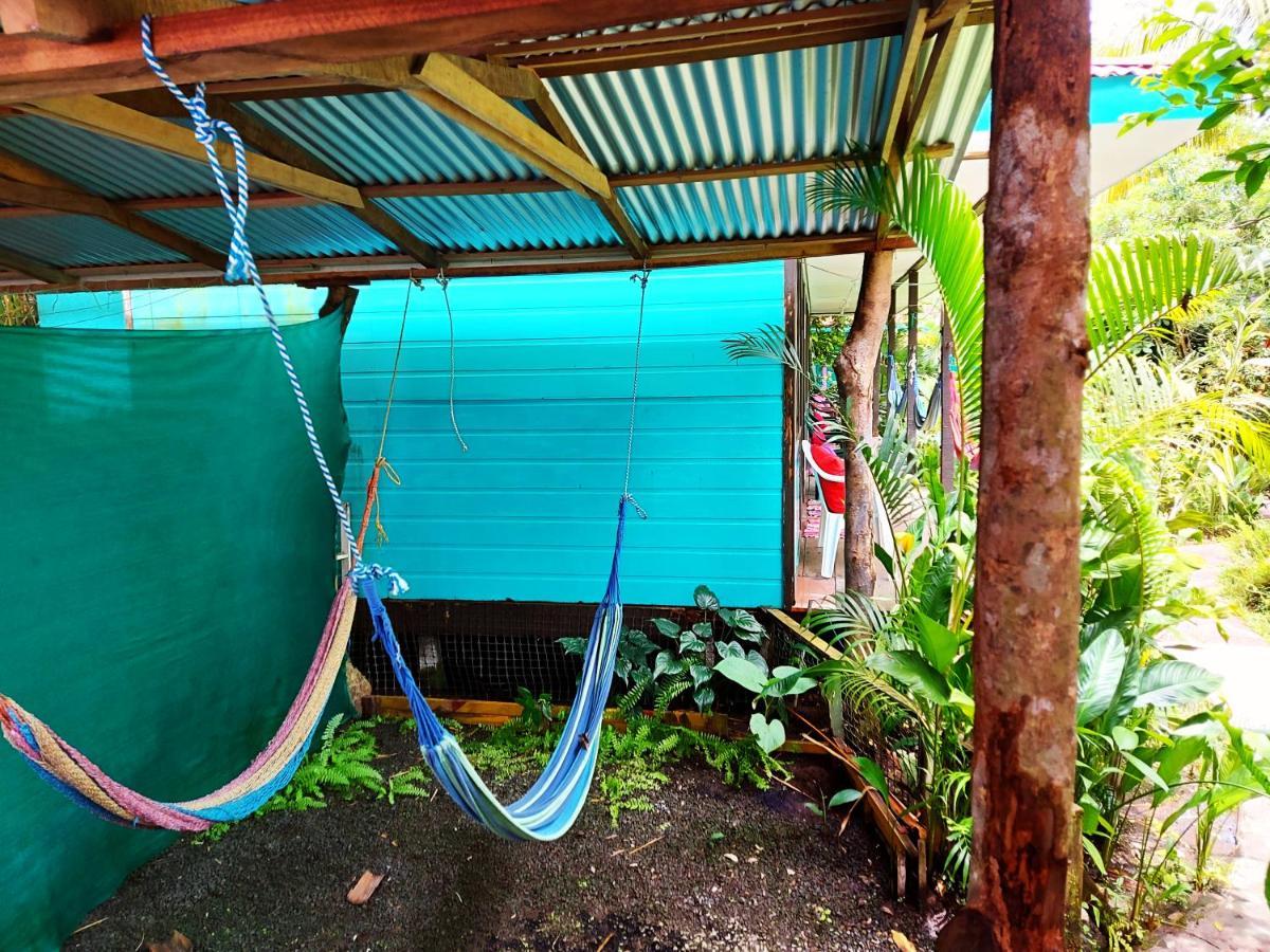 Cabinas Tortuguero Esterno foto
