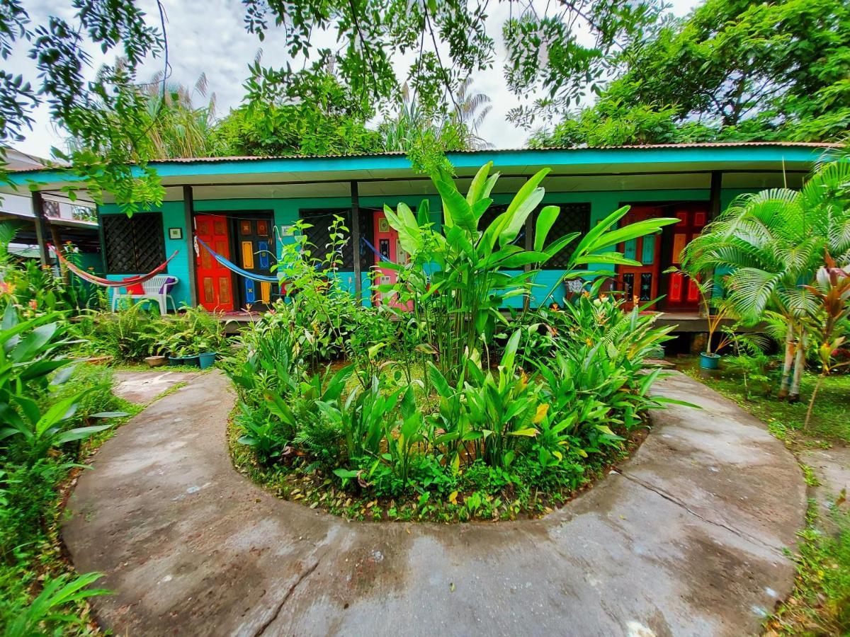 Cabinas Tortuguero Esterno foto