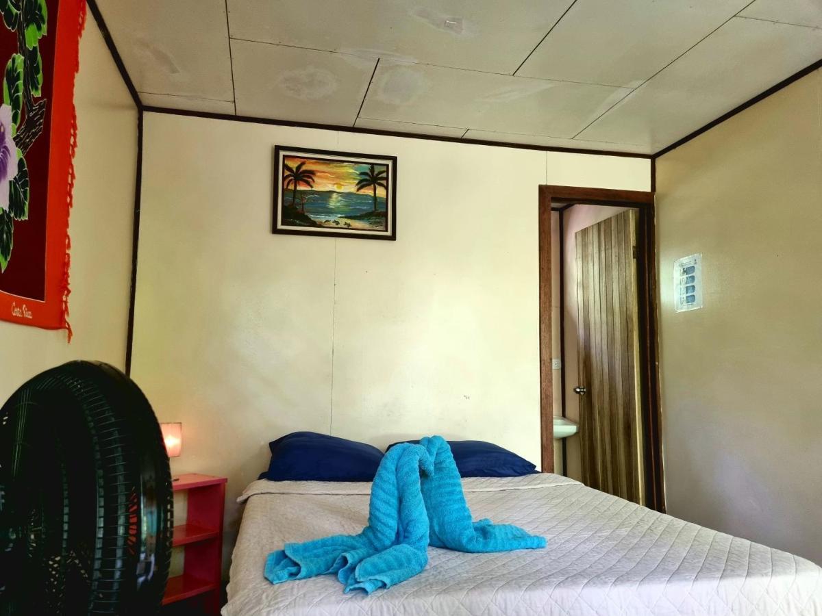 Cabinas Tortuguero Esterno foto