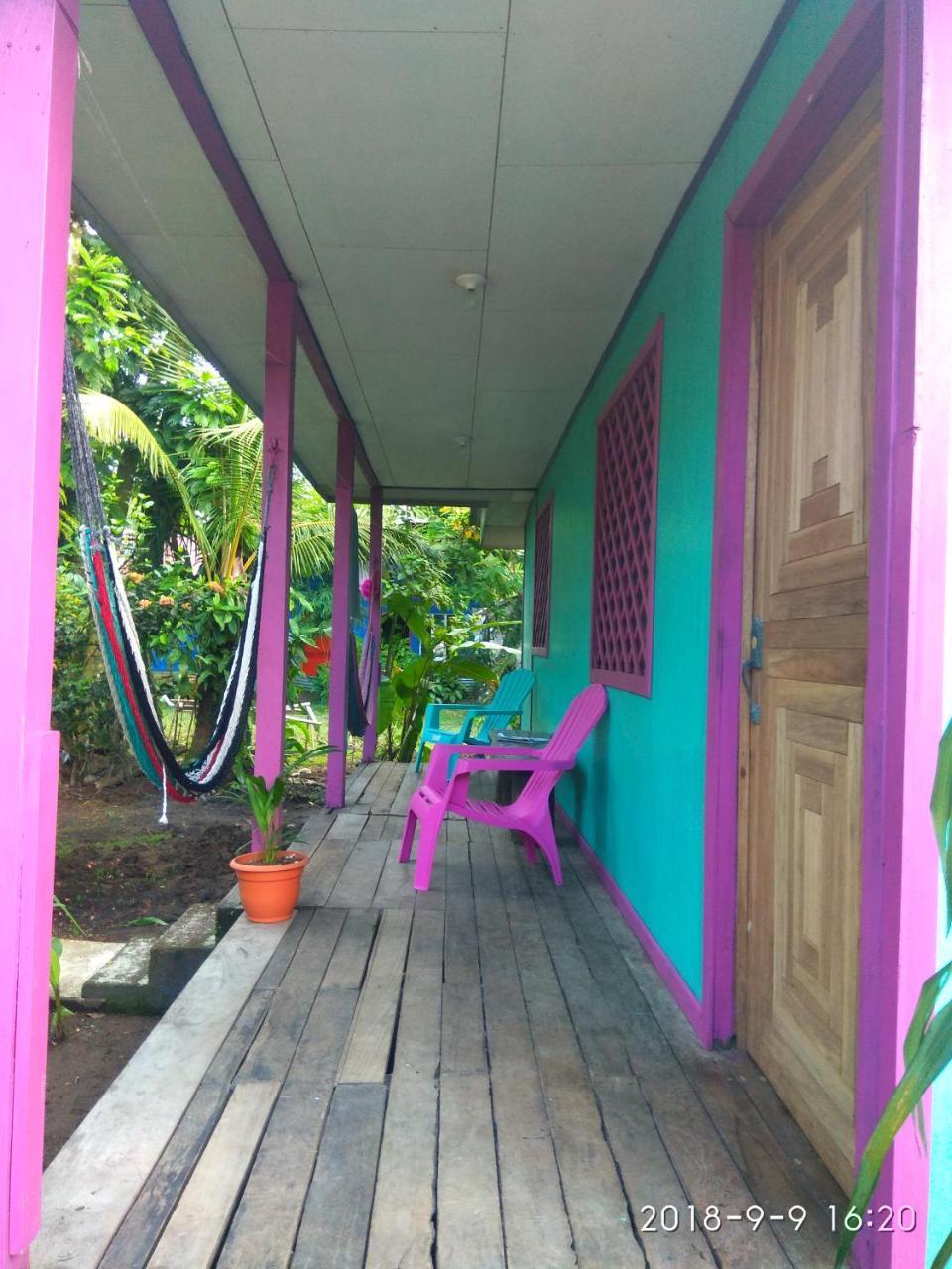 Cabinas Tortuguero Esterno foto